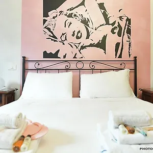 la-signorina.it-romehotels.com/
